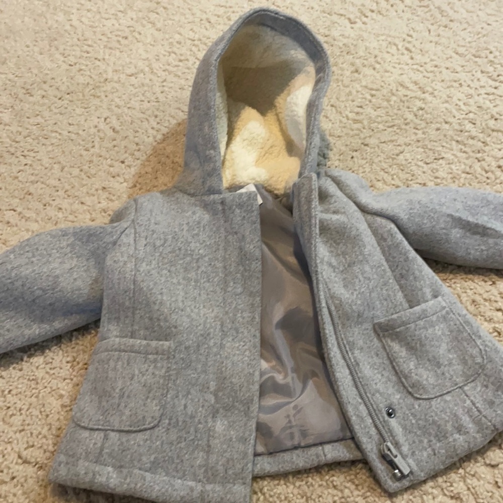 Old navy 18-24 no jacket EUC